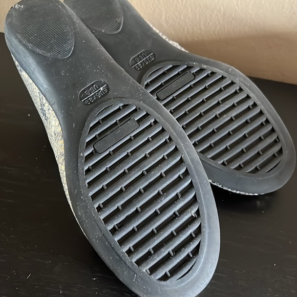 Studio Flexx women’s animal print leather flats size 8 - Picture 6 of 15